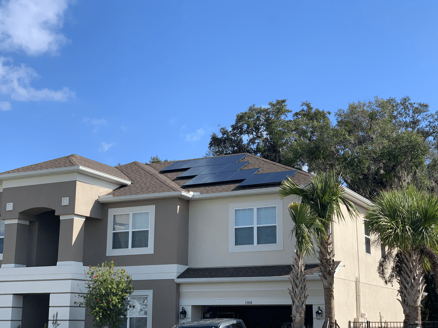 off-grid and grid-tied solar system services