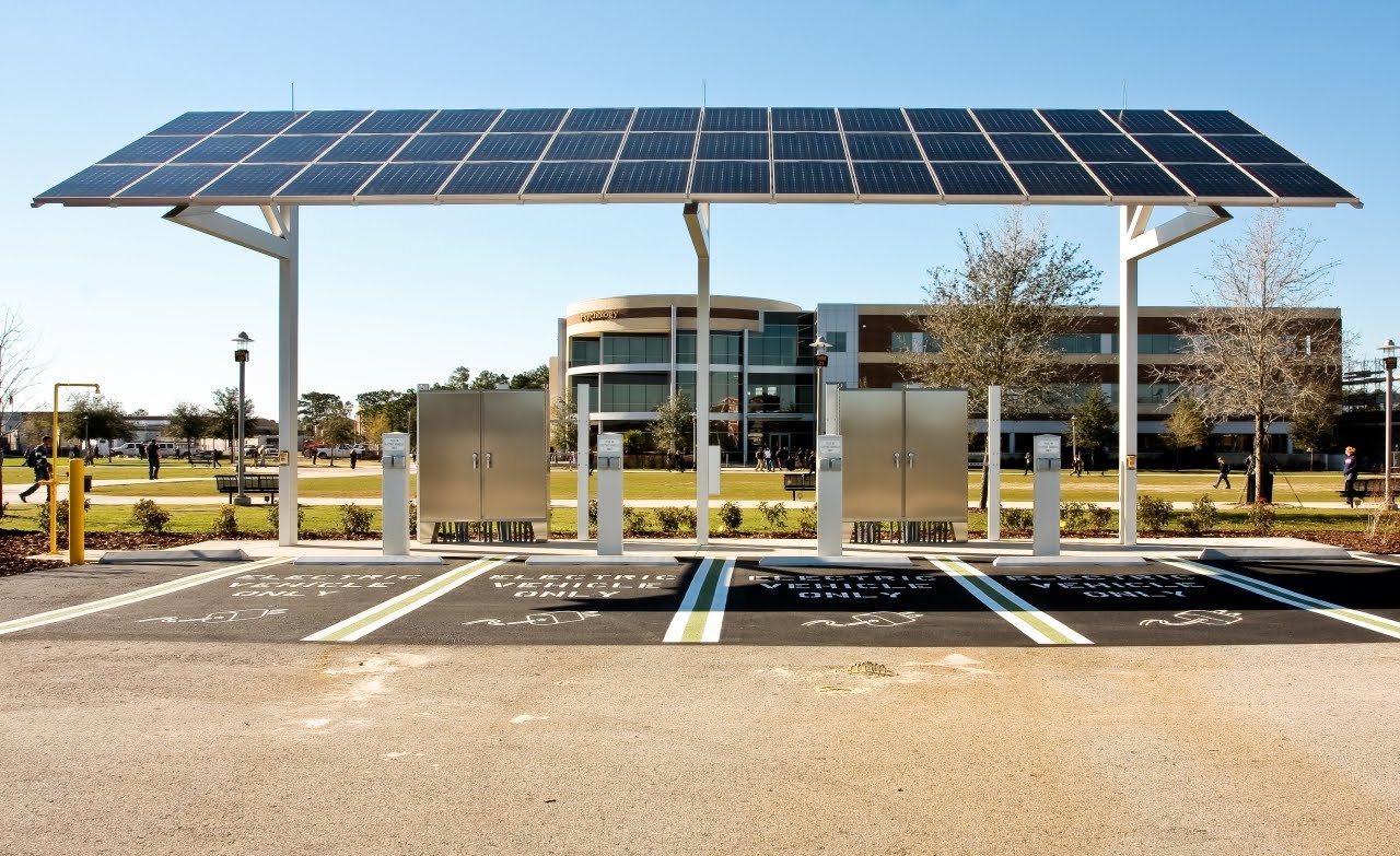 EV Solar Charging System Point